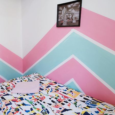 A Private Room For Backpacker Share Bathroom บรัสเซลส์ ภายนอก รูปภาพ